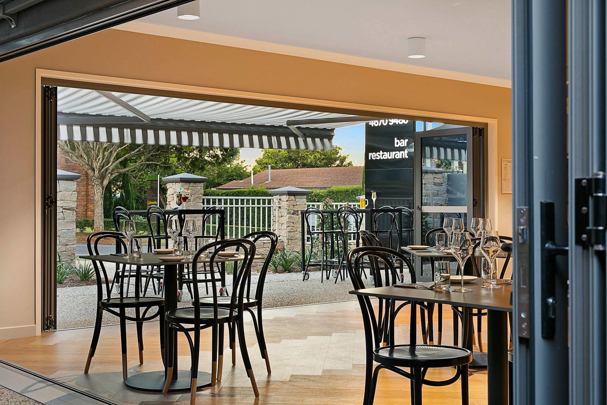 Potters Toowoomba Hotel Екстериор снимка